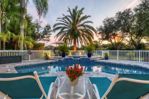 6414 GLEN ABBEY LN — home for sale