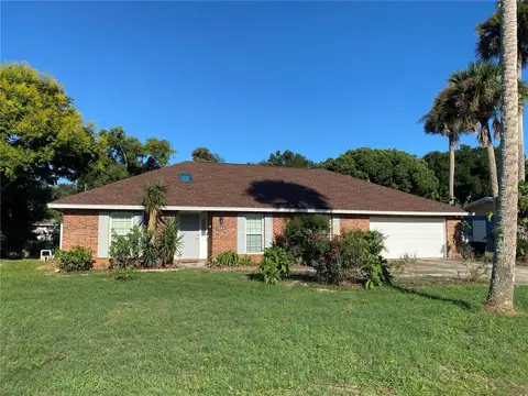 1605 LIVE OAK ST — home for sale