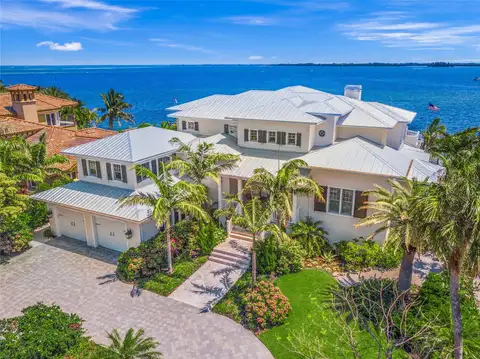 641 KEY ROYALE DR — home for sale