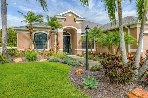 6670 COOPERS HAWK CT — home for sale