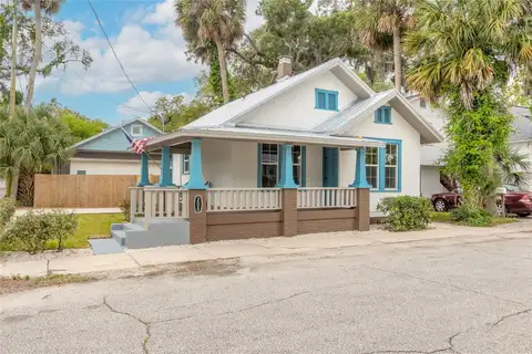 208 DOUGLAS ST — home for sale