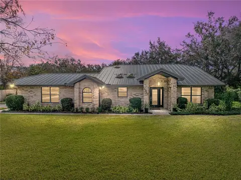 3703 WHITE OAK CT — home for sale