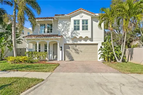 3107 W PALMIRA AVE — home for sale