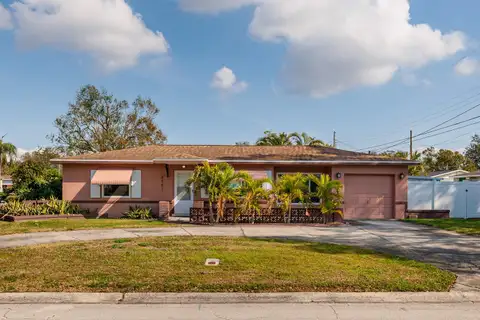 2351 LESLEE LAKE DR N — home for sale