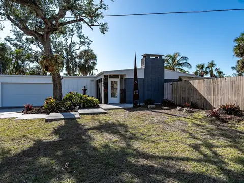 1846 SANDALWOOD DR — home for sale