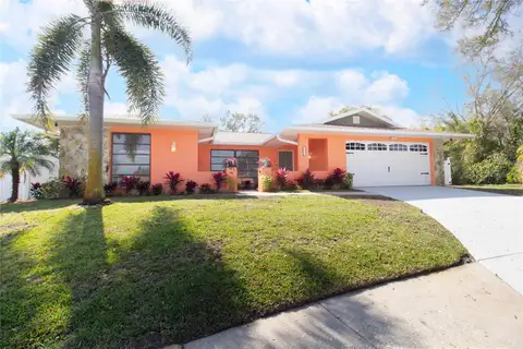 112 FOREST CIR — home for sale