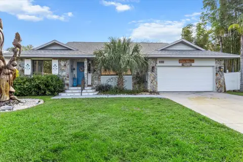 1107 SE 4TH AVE — home for sale
