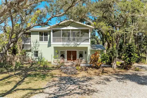 820 N ELM ST — home for sale