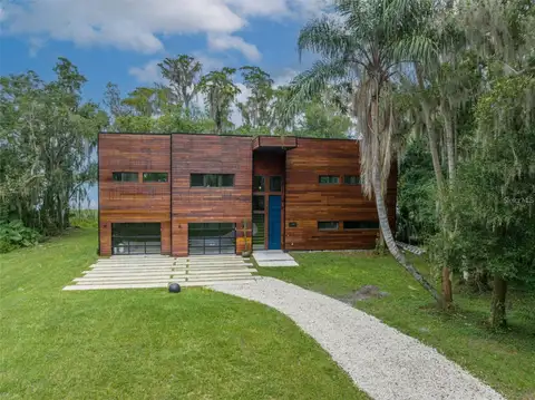 3807 S SEMORAN BLVD — home for sale