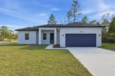 2652 W PARAGON LN — home for sale