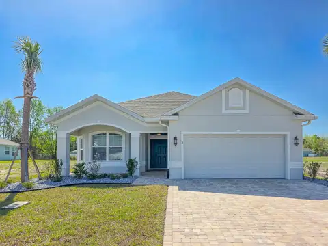 8 LAKELAND WAY — home for sale