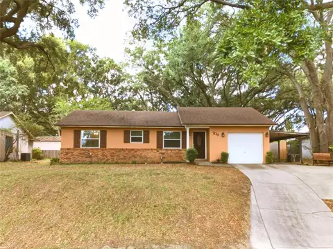 706 LAKEVIEW DR — home for sale