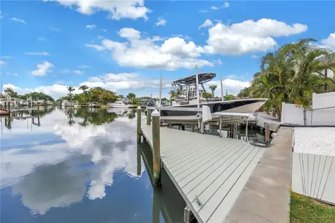 4911 PALMETTO POINT DR — home for sale