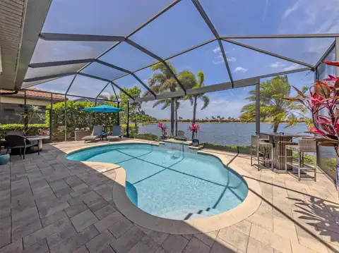 160 MARAVIYA BLVD — home for sale